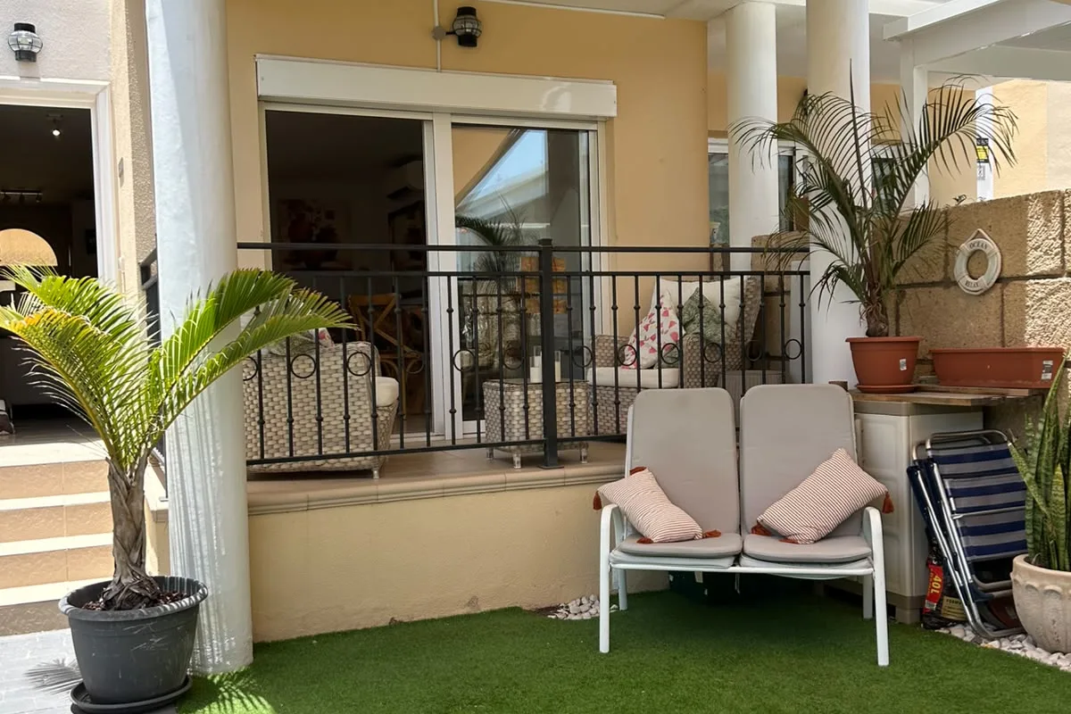 3-bedroom townhouse on Calle Gaviota — 1/46