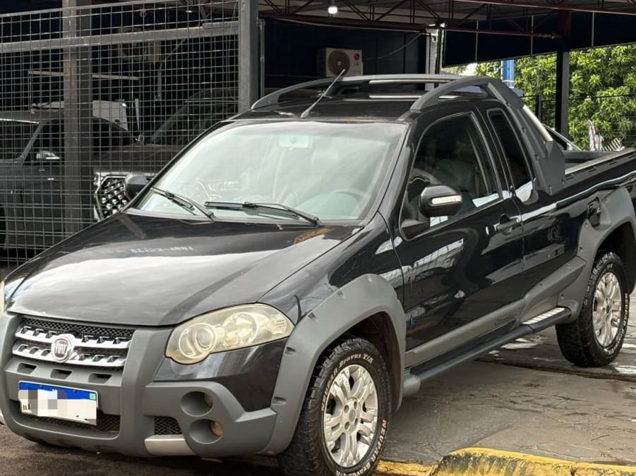 Fiat Strada Adventure 1.8 16v C.E. 2011 — foto 1 de 8