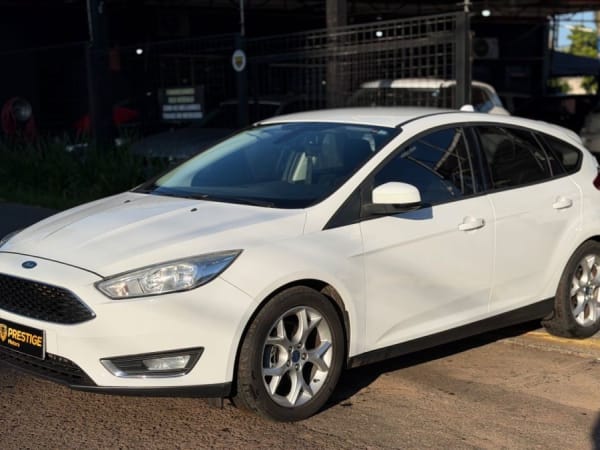 Ford Focus Hatch 2016