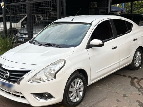 Nissan Versa SL 2018