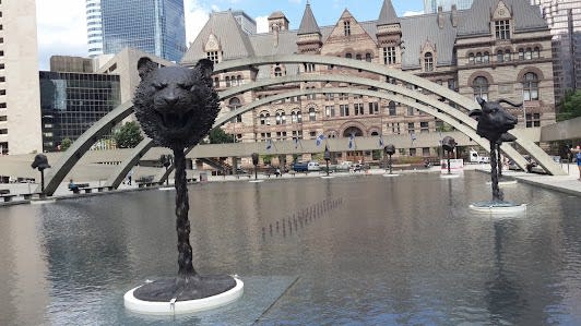 8-day itinerary in Toronto, Canada focusing on Top attractions and Nature and outdoor