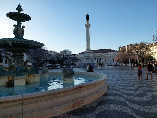 16-day itinerary in Lisbon & Porto, Portugal focusing on Top attractions and Shopping