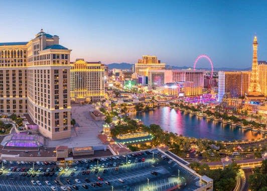 6 days in Las Vegas, NV
