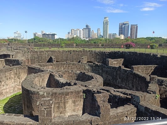 20 amazing days in fabulous Manila (and around) - 20 days travel itinerary in Manila, Metro Manila, Philippines featuring Sky deck Bayleaf hotel and Fort Santiago