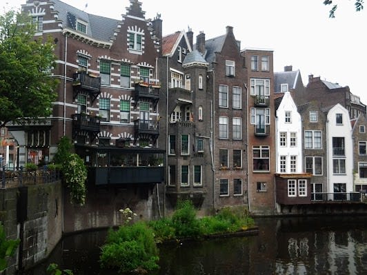 Rotterdam, Netherlands 6-day travel plan covering Top attractions and For kids and Nature and outdoor - 6 days travel itinerary in Rotterdam, Netherlands featuring Food & Drink and Architecture