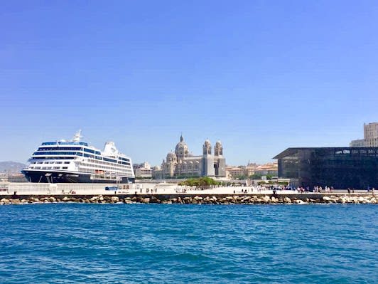 6-day itinerary in Marseille, France focusing on Top attractions and Nature and outdoor - 6 days travel itinerary in Marseille, France featuring Iconic Landmark and Museum
