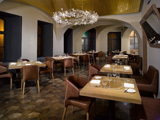 La Degustation Bohême Bourgeoise