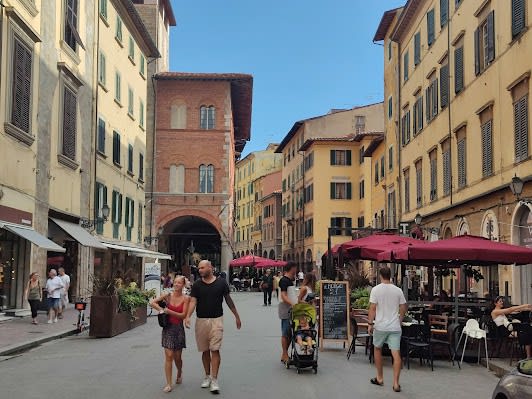 Borgo Stretto