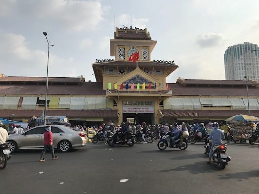 Binh Tay Market