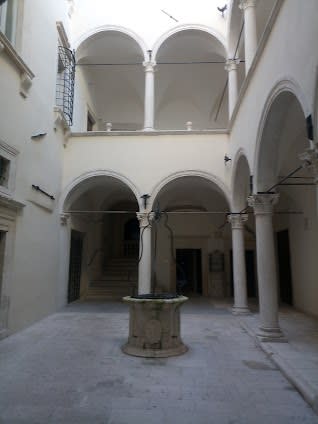 Palazzo Dragonetti