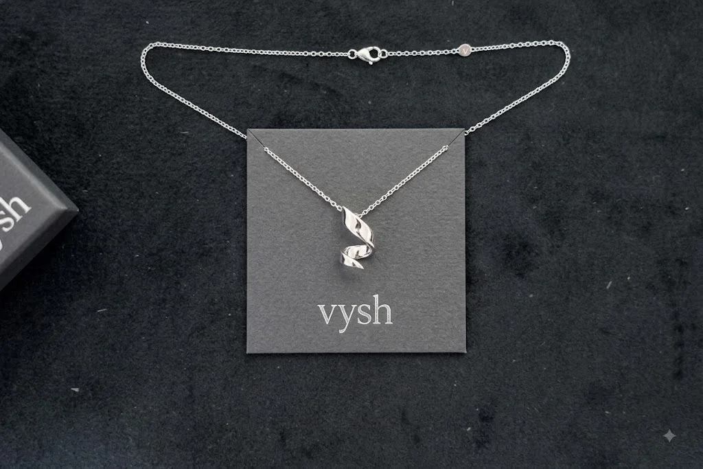 Twisted Elegance Silver Chain