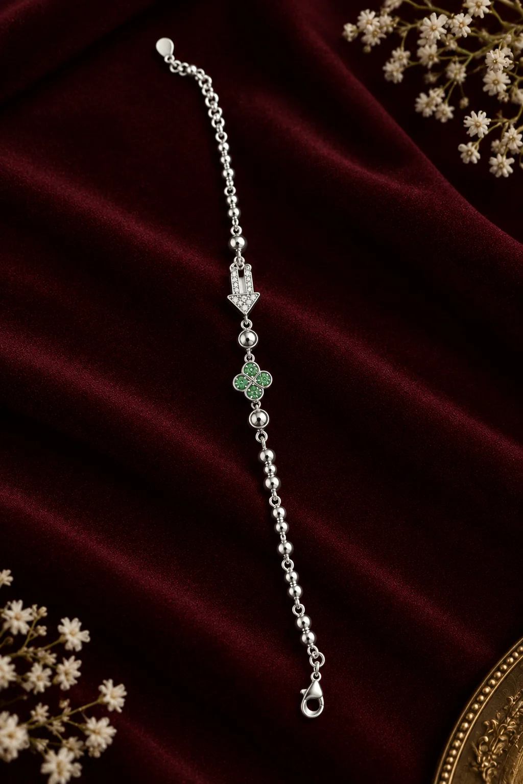 The Emerald Clover & Arrow Silver Bracelet