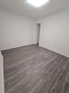 Garsonieră decomandata zona Tribunalului Suceava — renovată integral - foto 2 de 10