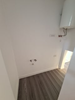 Garsonieră decomandata zona Tribunalului Suceava — renovată integral - foto 6 de 10