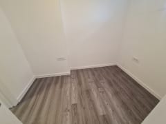 Garsonieră decomandata zona Tribunalului Suceava — renovată integral - foto 7 de 10
