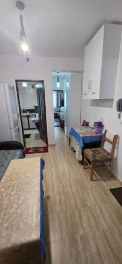 Garsonieră George Enescu Suceava — mobilată, utilată, centrală termică - foto 5 de 5