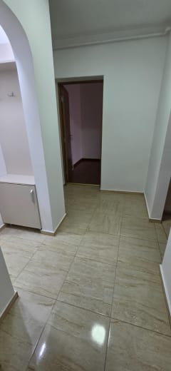 Apartament 3 camere zona Bucovina Suceava — semidecomandat, centrală termică, cls. B - foto 4 de 15