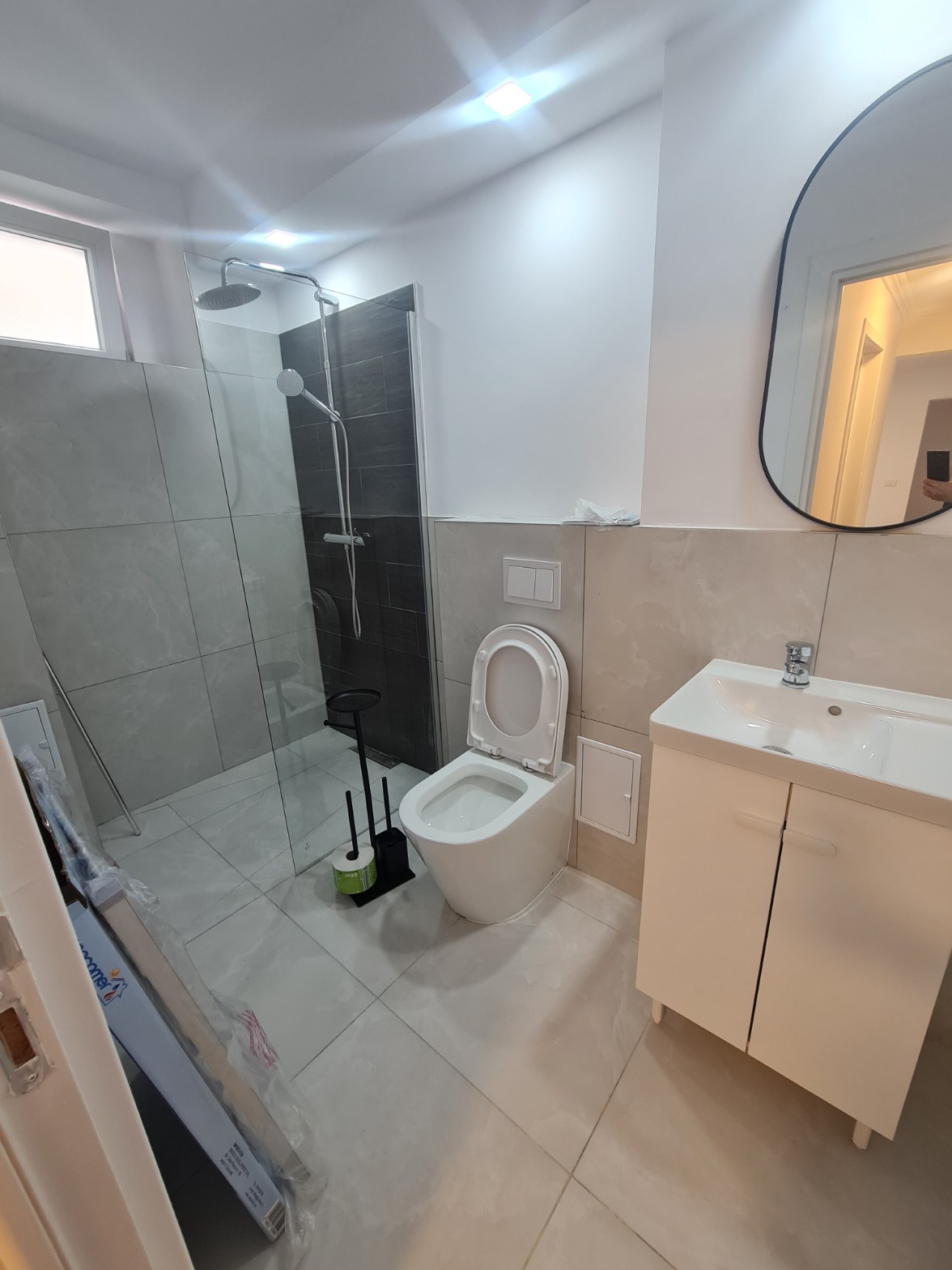 Garsonieră decomandata zona Tribunalului Suceava — renovată integral