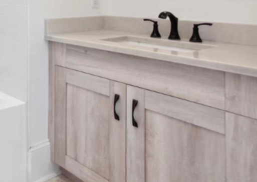Euro Navarre Coastal Cypress Shaker