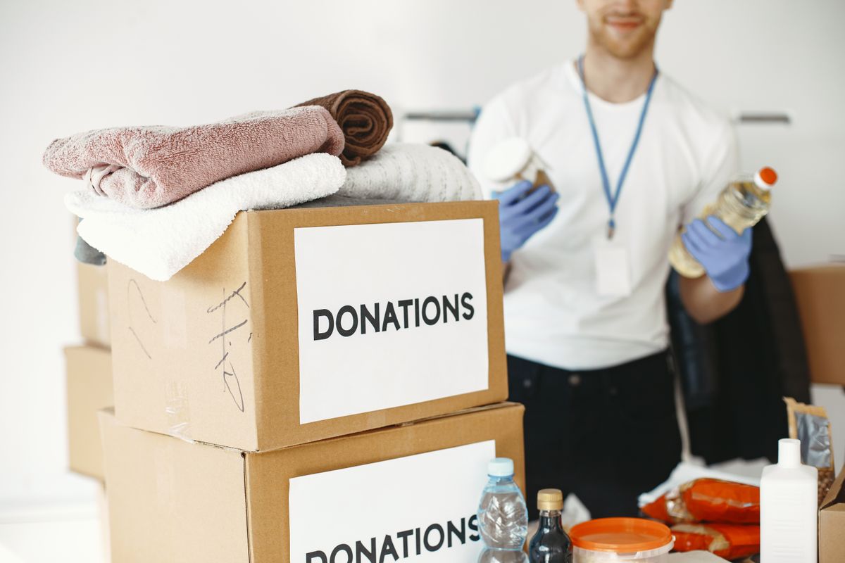 Year-End Money Checklist for Canadians: 8 Moves Before December 31: 4. Make charitable donations by December 31