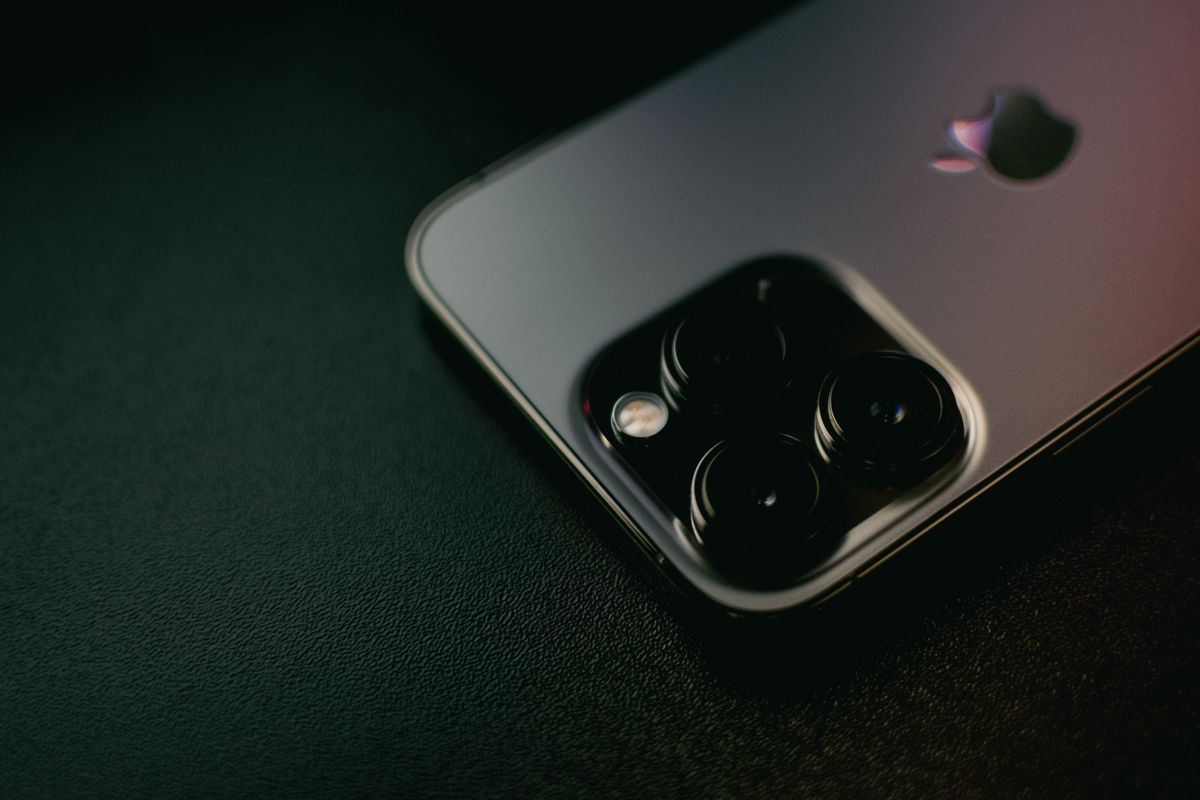 iPhone Duo vs Galaxy Z Fold 8 vs Pixel 11 Pro Fold: Which Foldable Should You Buy?: Cameras: Pixel is the only one with real zoom