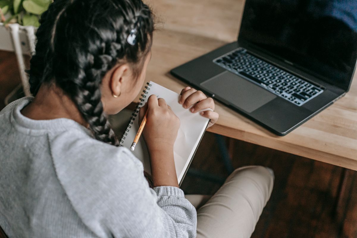 AI Study Tools: How Students Can Use AI Without Cheating: Three practical workflows that stay on the right side