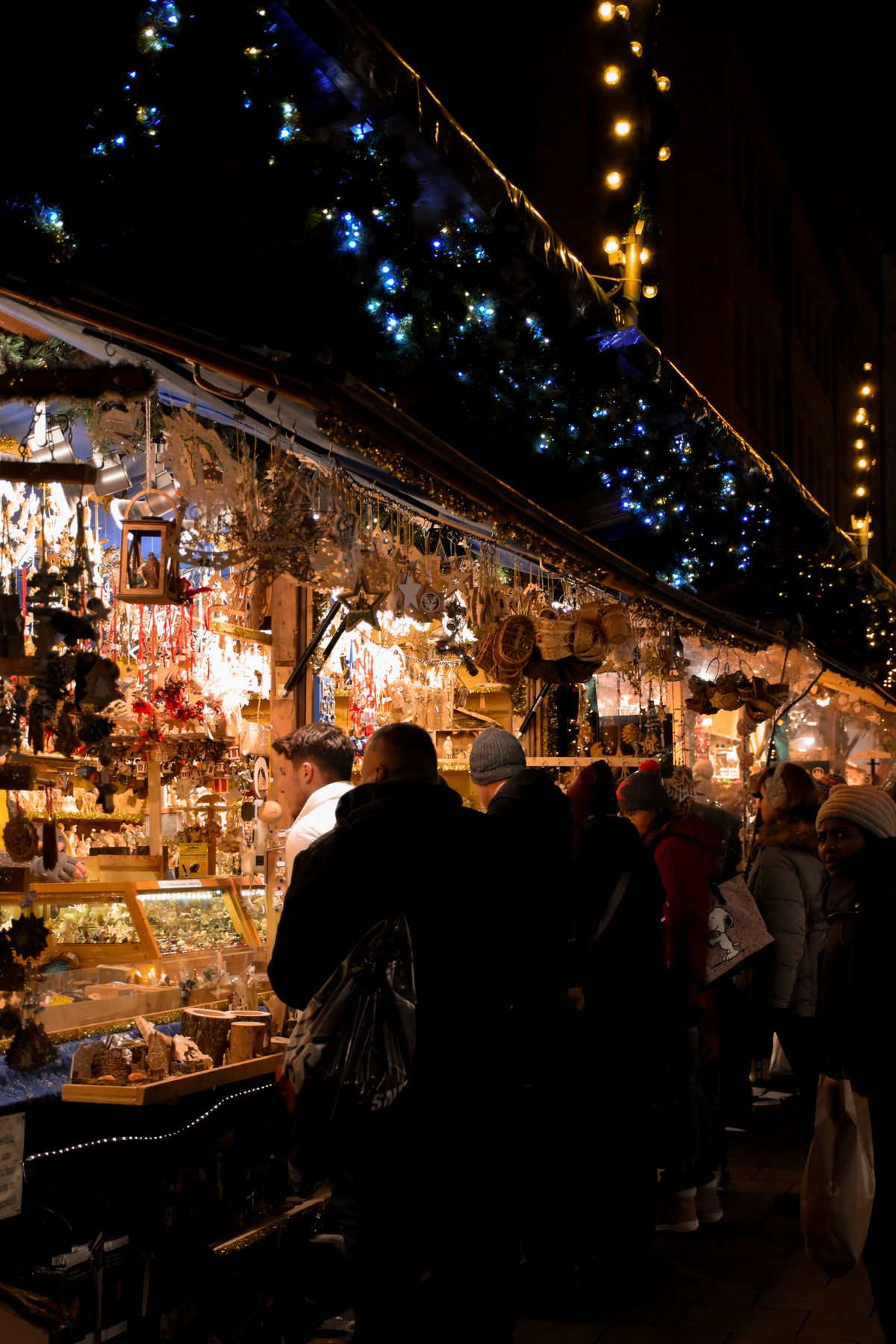 15 Best Christmas Markets in Canada 2026: Dates, Cities & Tips: 5. Edmonton Christmas Market, Edmonton, AB