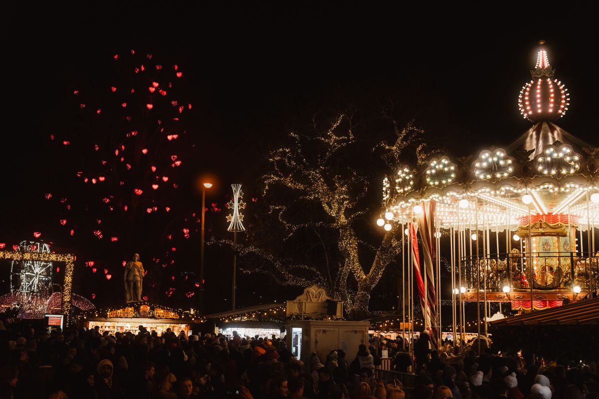 15 Best Christmas Markets in Canada 2026: Dates, Cities & Tips: supporting image 2