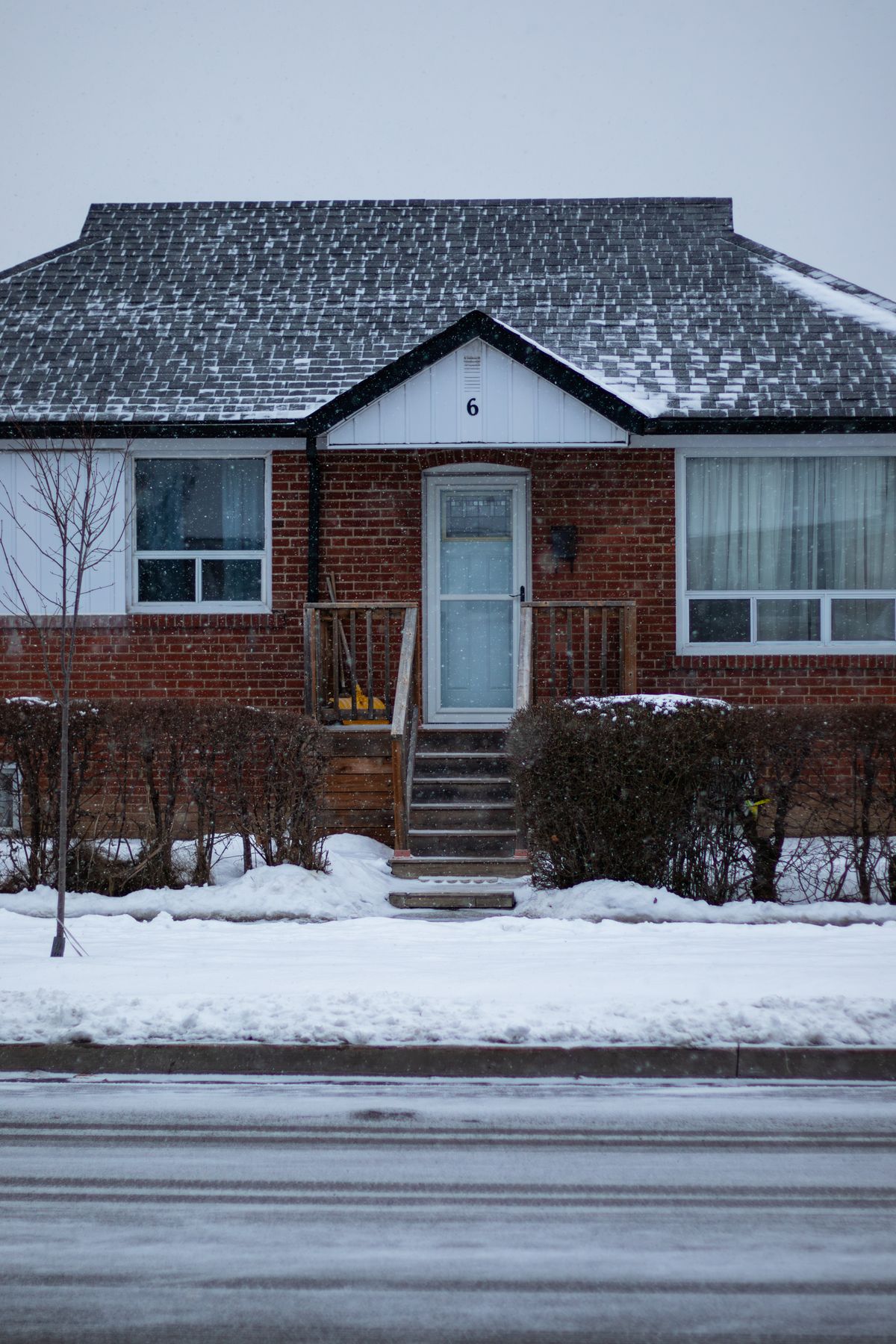 Smart Home Winter Prep for Canadians 2026: Thermostats, Freeze Sensors, and the $10 Devices That Save Thousands: 3. Claim every rebate before you buy