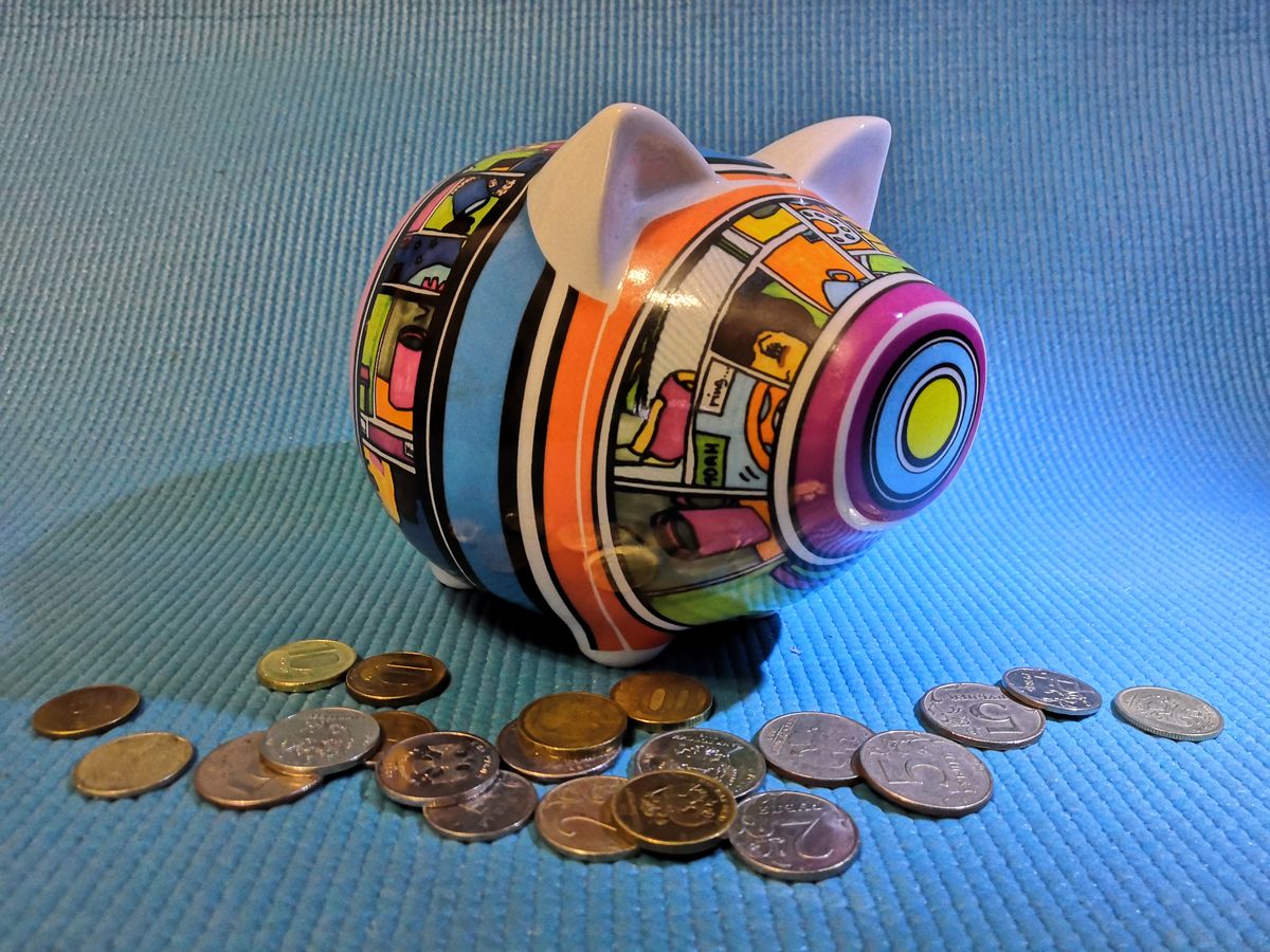 Best High-Yield Savings Accounts in Canada for 2026: What to look for beyond the headline rate