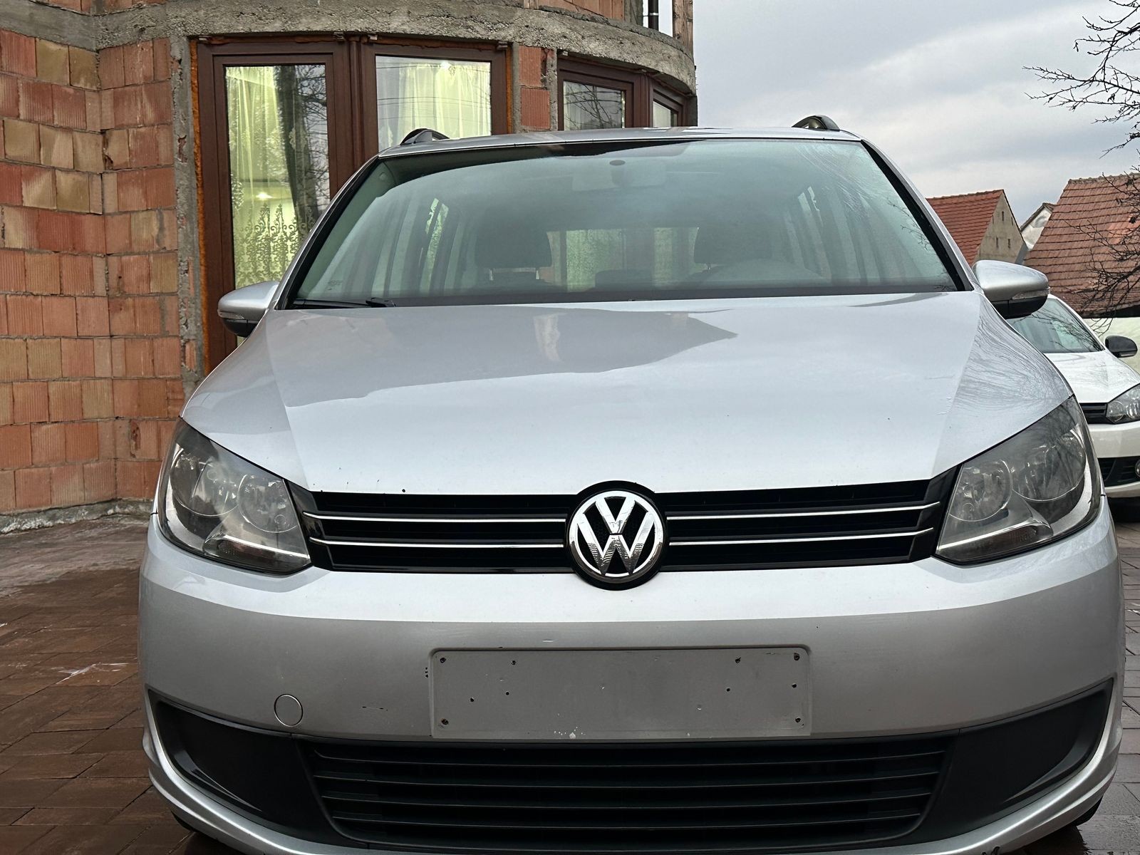 VW Touran 2011 1.6TDI