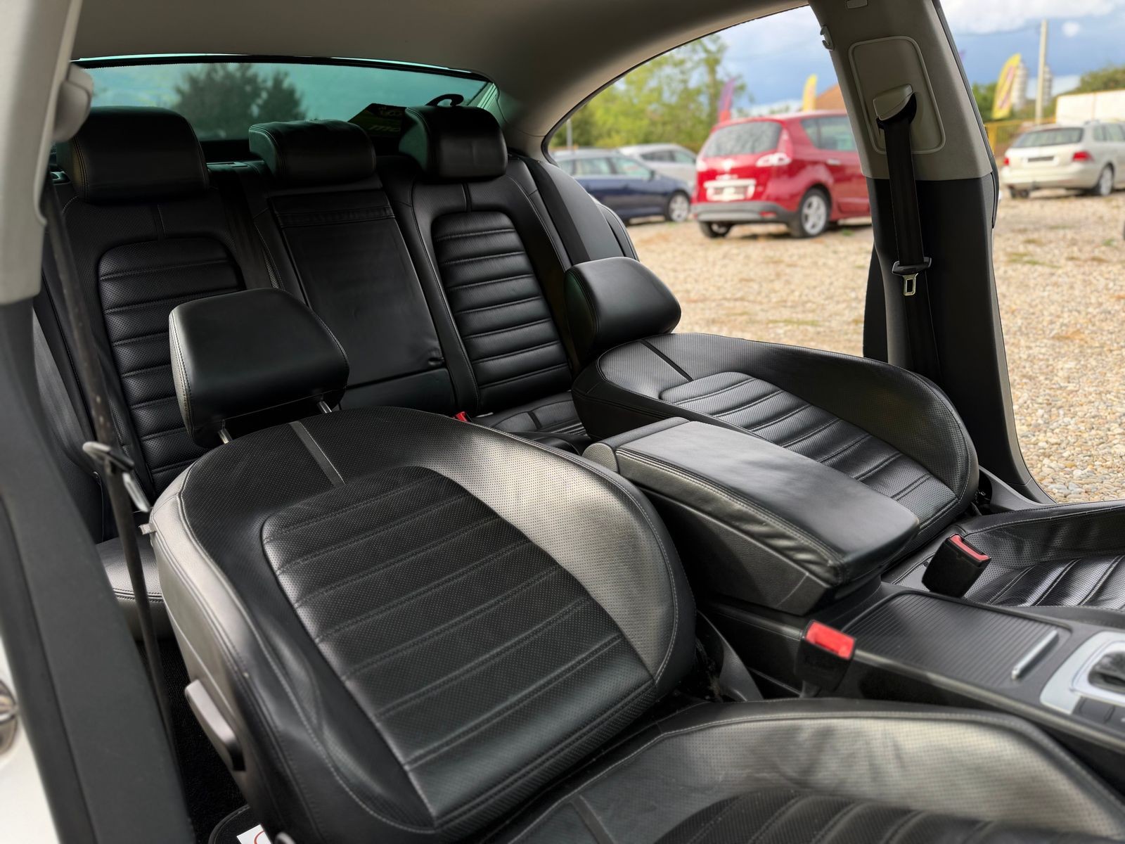 Volkswagen Passat CC - foto 17