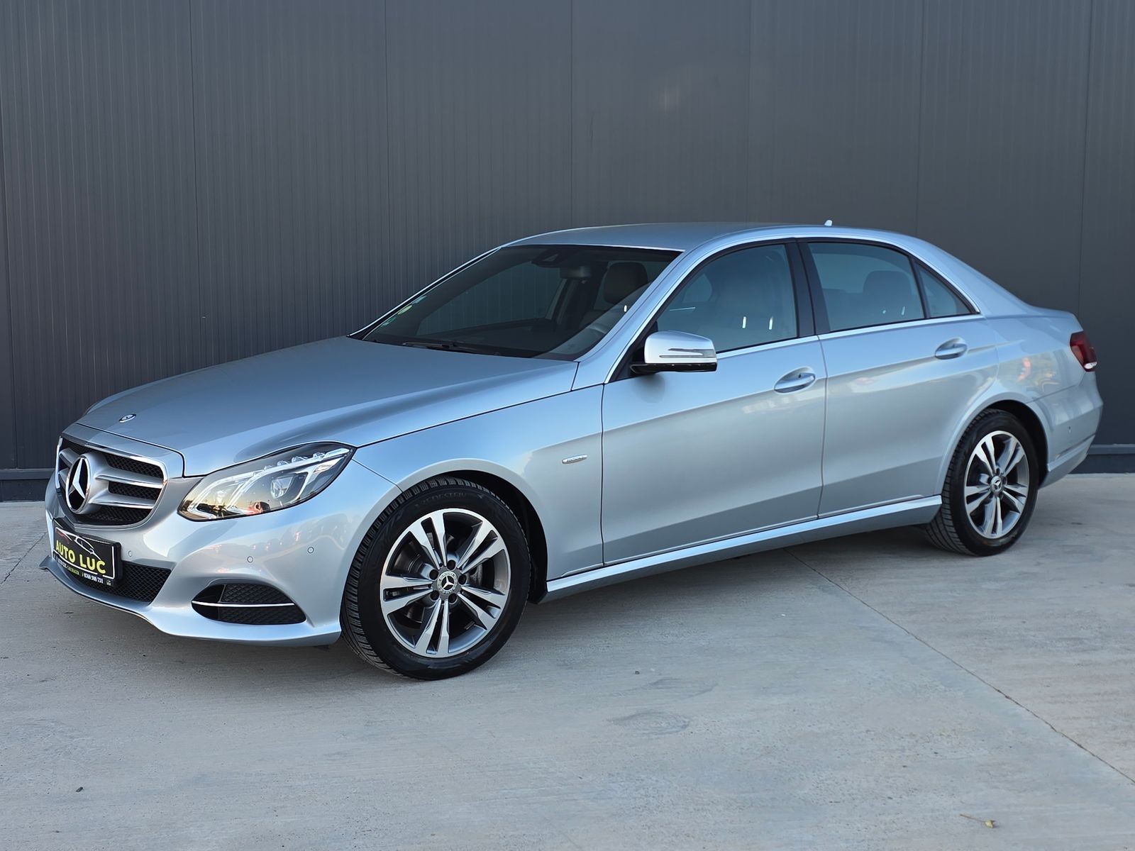 Mercedes-Benz E-Class 2.2D 2016 Mercedes-Benz E-Class 2.2D 2016