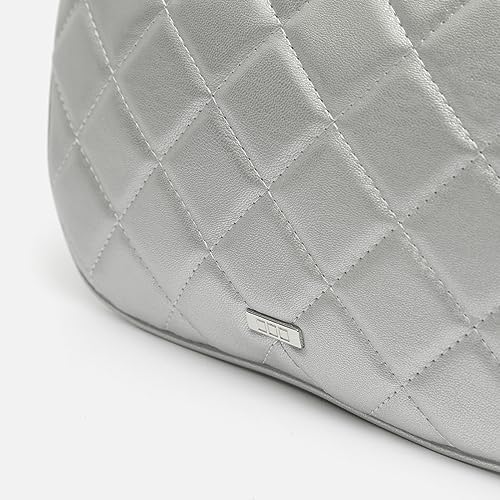 Vue 3 de Daila Petit Sac