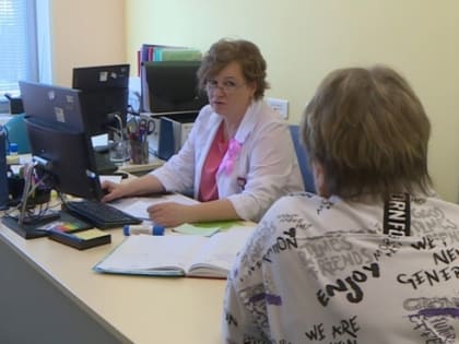 Акция по профилактике рака груди в Сургуте