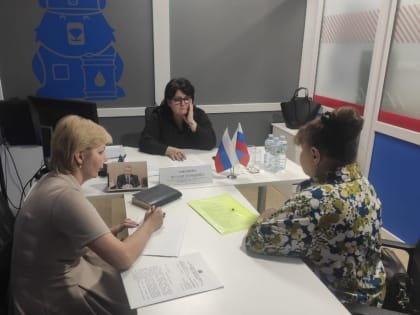 Наталья Западнова провела приём граждан по личным вопросам в Ханты-Мансийске