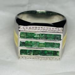 Natural Emerald princess cut with moissanite 