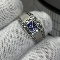 Green diamond