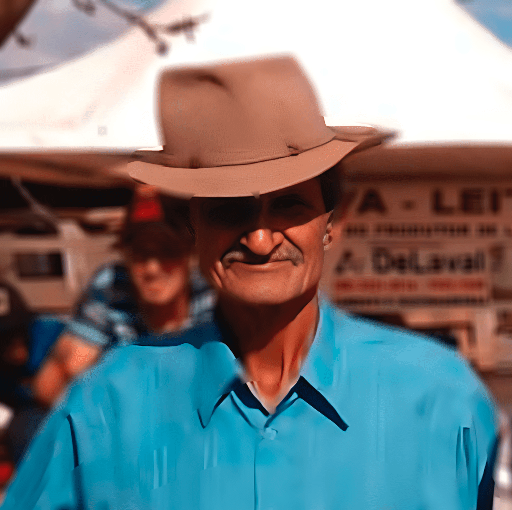 Foto de JULIO PEREIRA LEITE