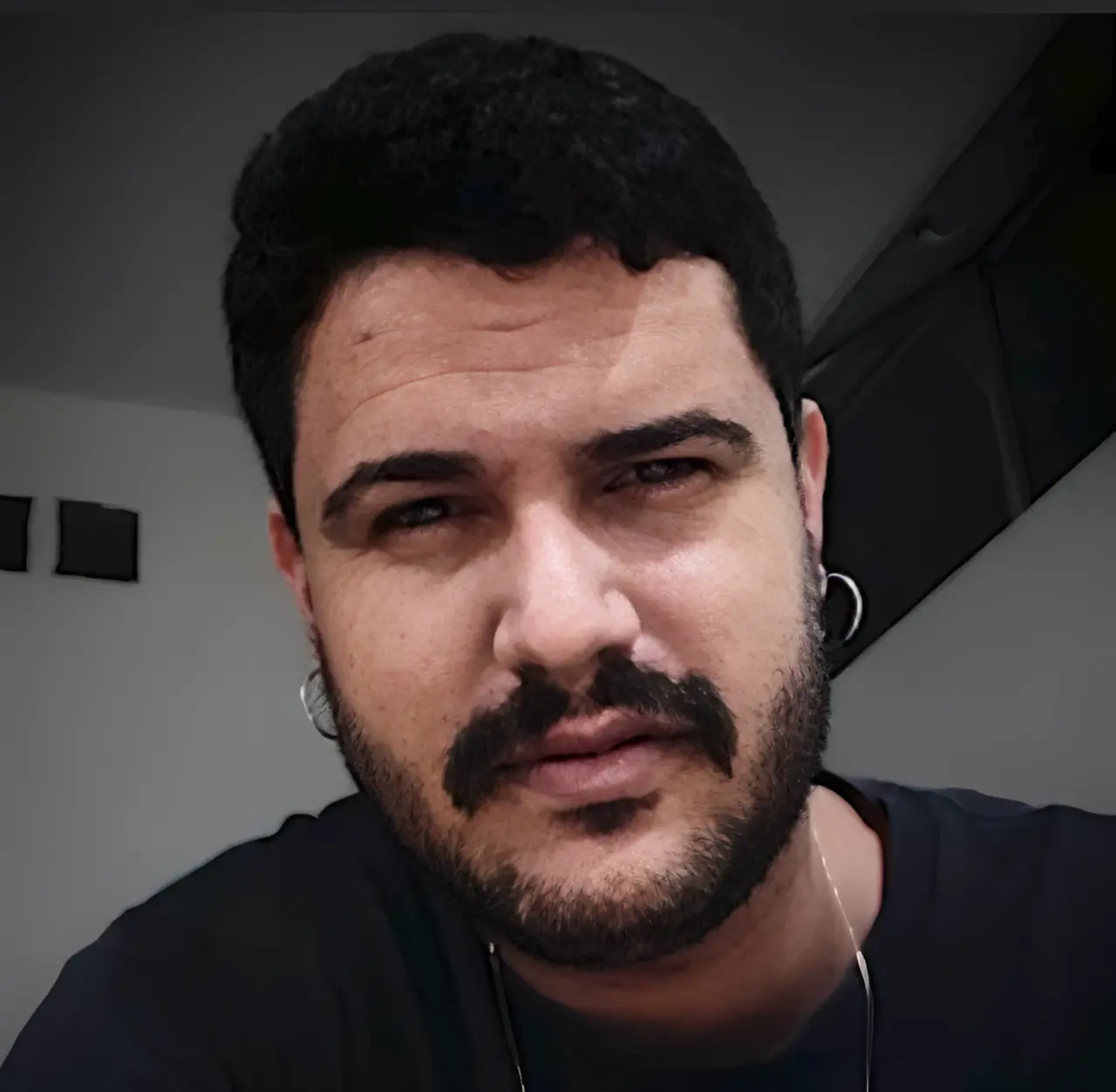 DAVIDSON LIMA DE OLIVEIRA