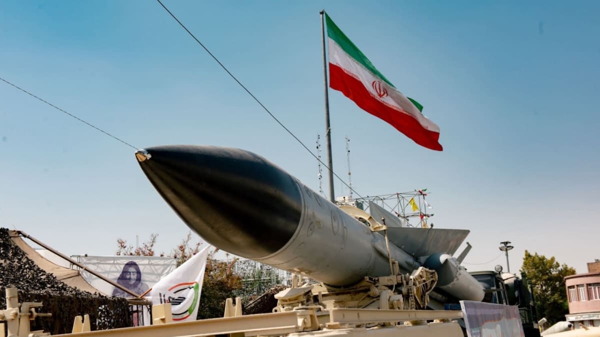US Signals Deeper Strikes as Iran Conflict Expands; NATO Monitors Regional Missile Activity
