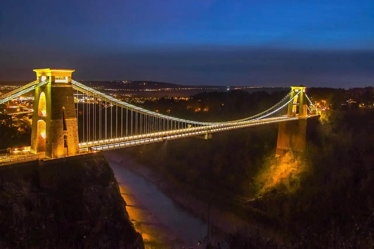 Clifton Suspension Bridge in Bristol illuminated at night