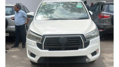 2024 Toyota Innova Crysta used taxi for sale - New Delhi