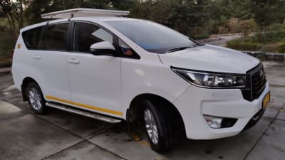2023 Toyota Innova Crysta used taxi for sale - Jaipur