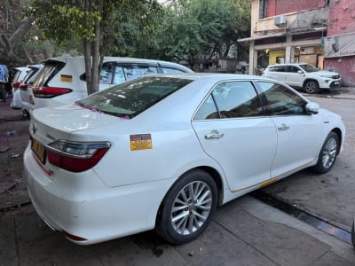2017 Toyota Camry used taxi for sale - Delhi