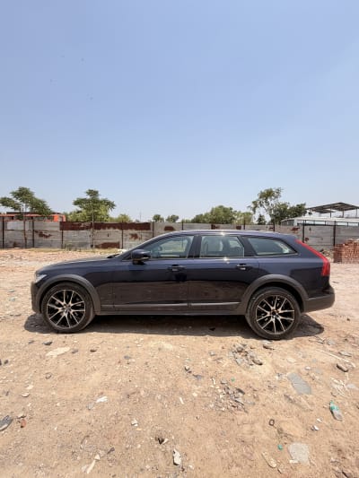 2017 Volvo V90 used taxi for sale - Gurugram