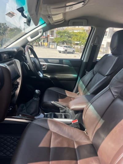 2018 Toyota Fortuner 4x2 used taxi for sale - New Delhi