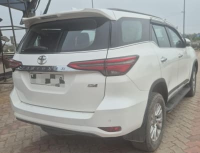 2023 Toyota Fortuner 4x4 used taxi for sale - New Delhi
