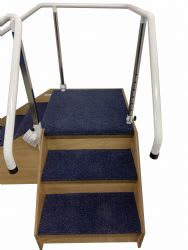 Corner Steps with Adjustable Handrails | Carpet