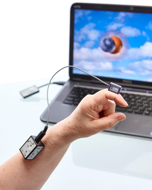 wireless_large_and_small_anglex_in_use_with_the_upper_extremity_(nc5)